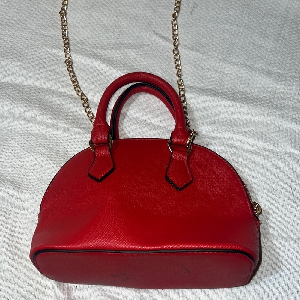 Forever 21 Mini Red Purse **FINAL SALE $8****